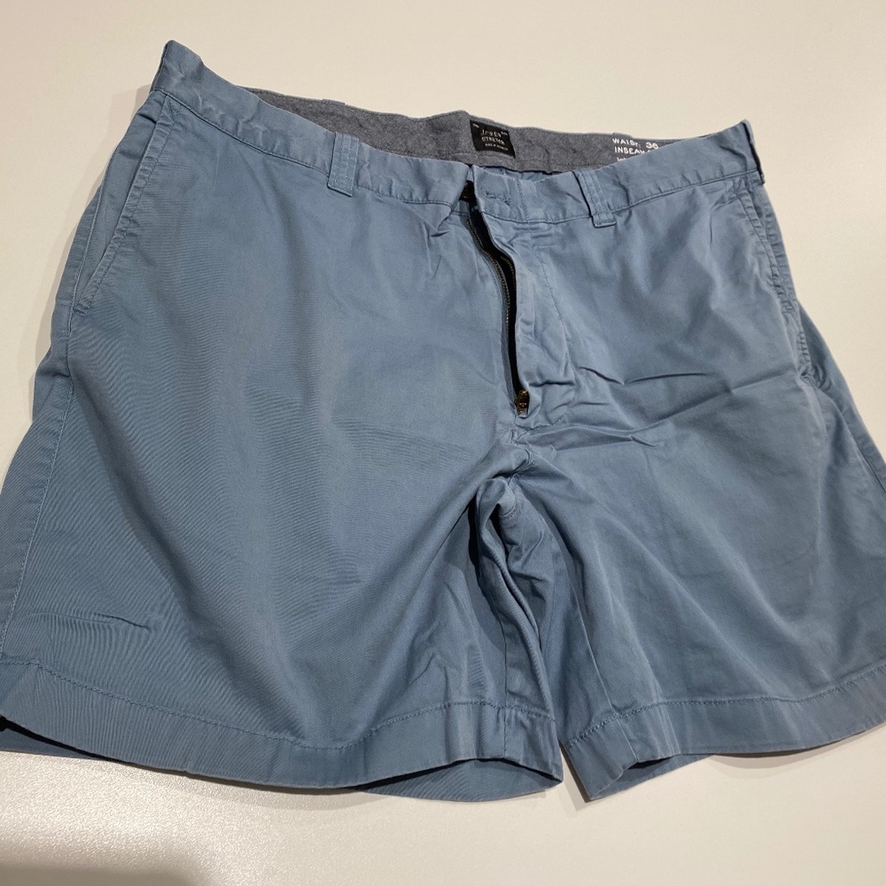 J. Crew 7" Stretch  Chino Flat Front Shorts in Blue